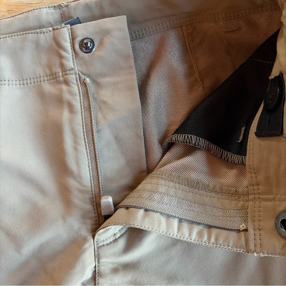 Under Armour Boys Chino Golf Pants Khaki Size 6 Youth - Picture 4 of 9